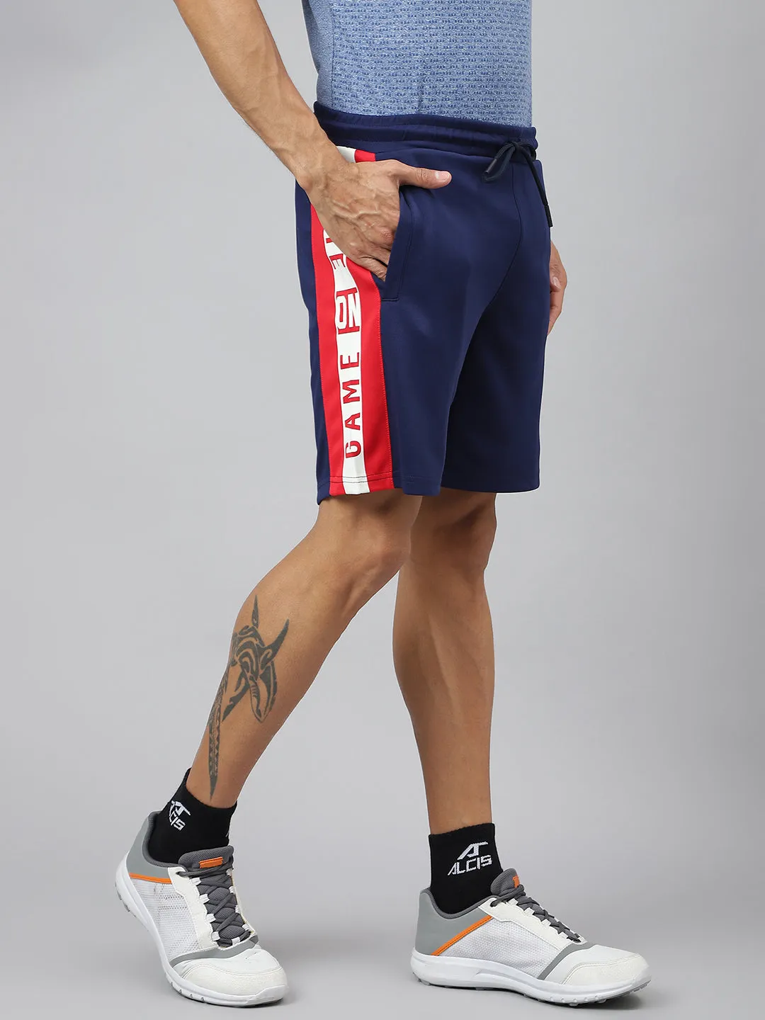 Alcis Men Medieval Blue Graphic Print Soft-Touch Slim-Fit Athleisure Shorts