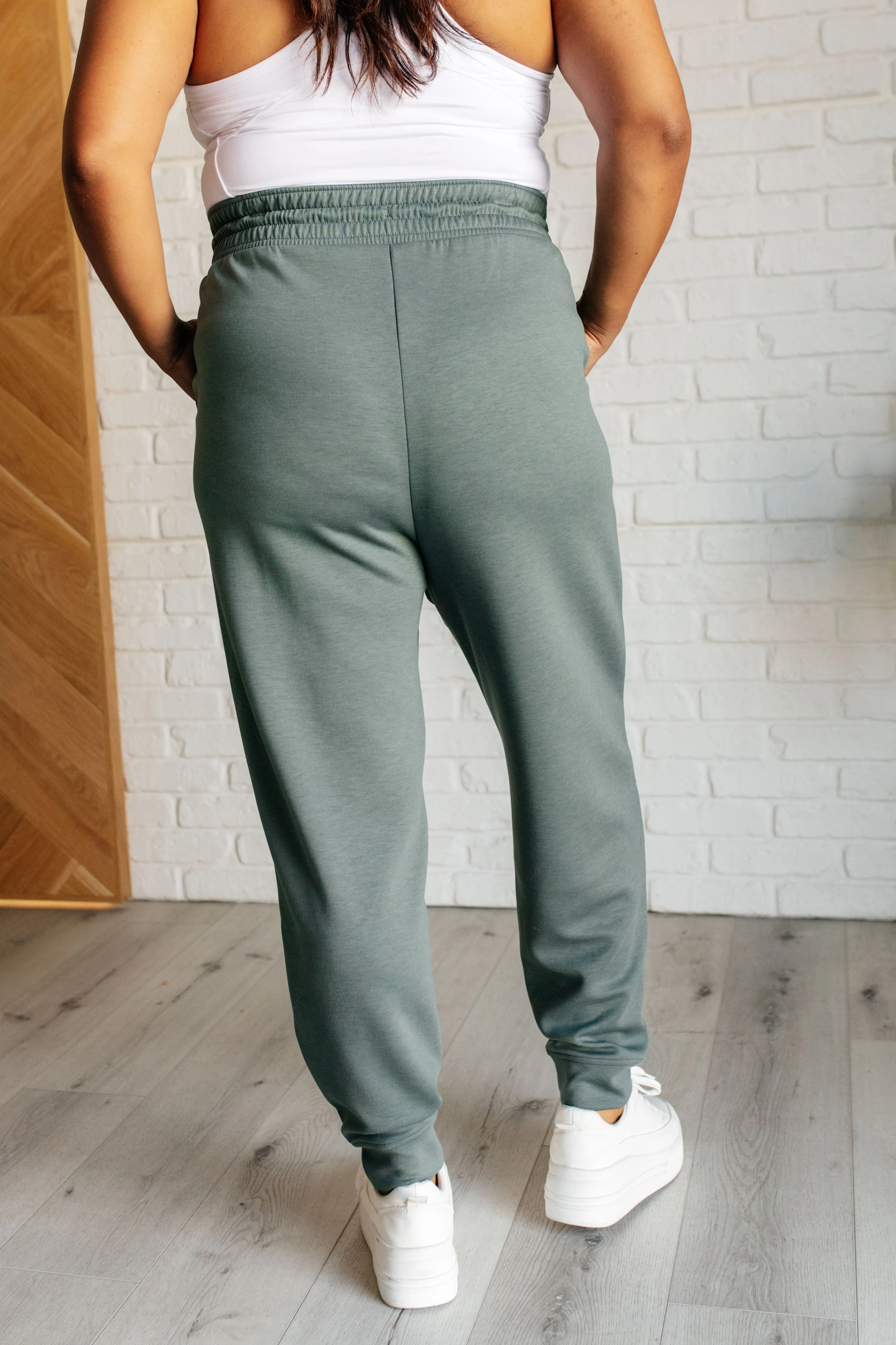 Center Seam Scuba Joggers in Ash Jade - 10/16